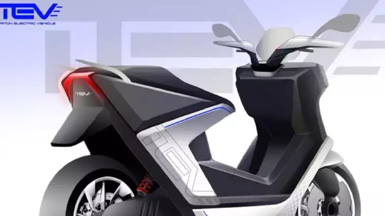 എണ്ണ വേണ്ട, കറന്റും; ഈ അമേരിക്കന് വണ്ടികള് ഗുജറാത്തില് പിറക്കും, ആകാംക്ഷയില് വാഹനലോകം! എണ്ണ വേണ്ട, കറന്റും; ഈ അമേരിക്കന് വണ്ടികള് ഗുജറാത്തില് പിറക്കും, ആകാംക്ഷയില് വാഹനലോകം!