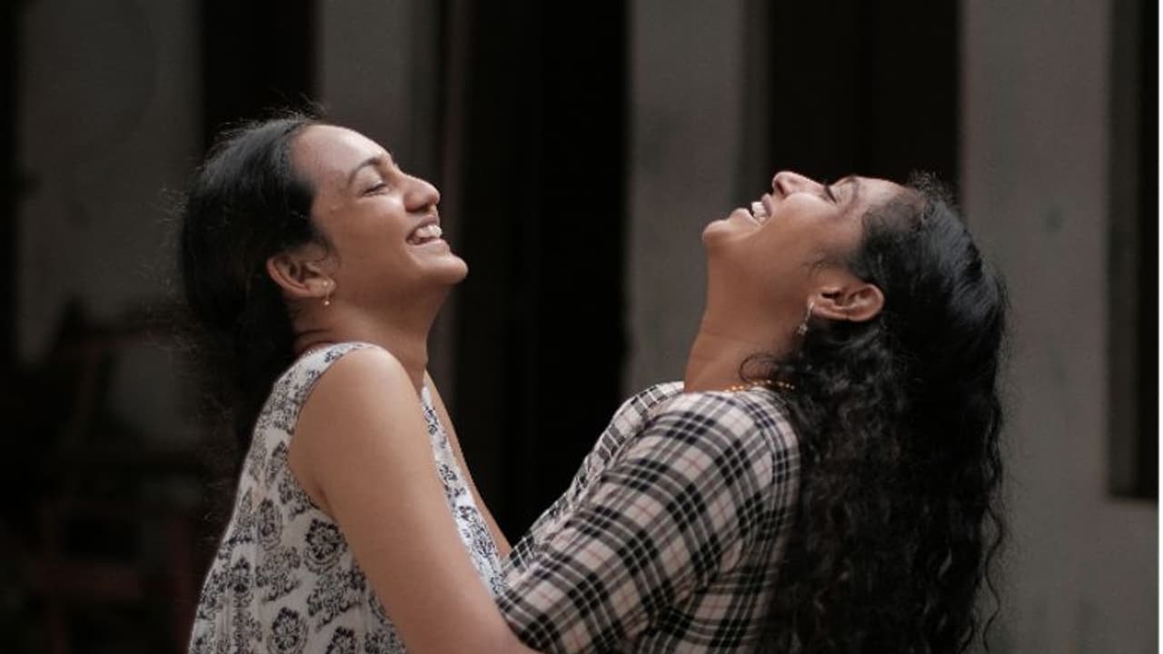 ലെസ്ബിയൻ പ്രണയവുമായി ‘ഹോളി വൂണ്ട്’, ഓഗസ്റ്റ് 12 മുതൽ എസ്എസ് ഫ്രെയിംസ് ഒടിടിയിലൂടെ പ്രദർശനത്തിനെത്തും