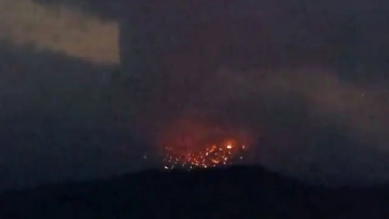 Japan's Sakurajima volcano erupts, citizens evacuated as ‘highest alert’ issued Japan's Sakurajima volcano erupts, citizens evacuated as ‘highest alert’ issued