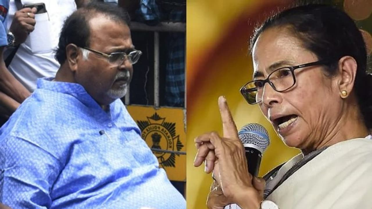  3 முறை போன் செய்த அமைச்சர் பார்த்தா சாட்டர்ஜி; மம்தா பானர்ஜியின் பதில் இதுதான்!!