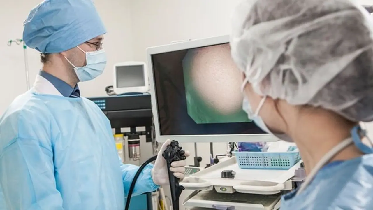 46 साल की महिला के पेट में अचानक उठा दर्द, इंदौर के डॉक्टरों ने एंडोस्कोपी की रिपोर्ट देखी तो रह गए दंग 46 साल की महिला के पेट में अचानक उठा दर्द, इंदौर के डॉक्टरों ने एंडोस्कोपी की रिपोर्ट देखी तो रह गए दंग
