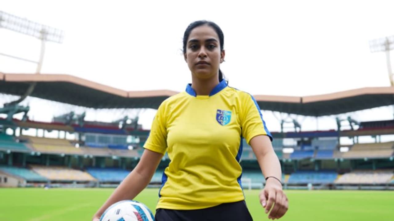 ഒരു പുതിയ തുടക്കം! മഞ്ഞപ്പടയ്ക്ക് ഇനി വനിതാ ടീമും; പ്രഖ്യാപിച്ച് കേരള ബ്ലാസ്റ്റേഴ്സ് ഒരു പുതിയ തുടക്കം! മഞ്ഞപ്പടയ്ക്ക് ഇനി വനിതാ ടീമും; പ്രഖ്യാപിച്ച് കേരള ബ്ലാസ്റ്റേഴ്സ്