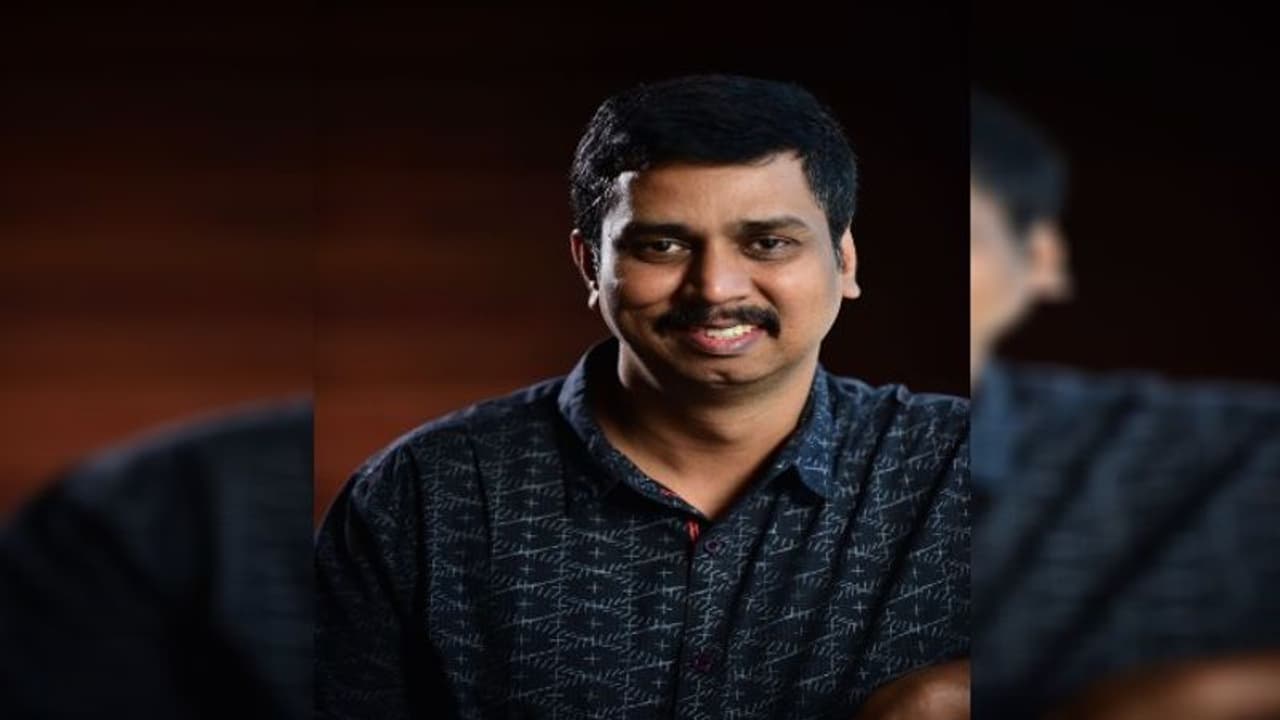 ‘জয় ভীম’ এর পর ‘দোসা কিং’, জ্ঞানাভেলের নতুন ছবি নিয়ে সিনে দুনিয়ায় আলোড়ন ‘জয় ভীম’ এর পর ‘দোসা কিং’, জ্ঞানাভেলের নতুন ছবি নিয়ে সিনে দুনিয়ায় আলোড়ন