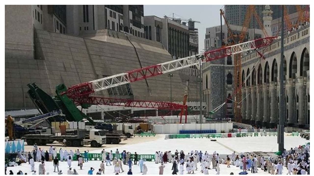 മക്ക ക്രെയിനപകടം; പുനരന്വേഷണത്തിന് സുപ്രീം കോടതി ഉത്തരവ്, പ്രതികളെ കുറ്റവിമുക്തരാക്കിയ വിധി റദ്ദാക്കി