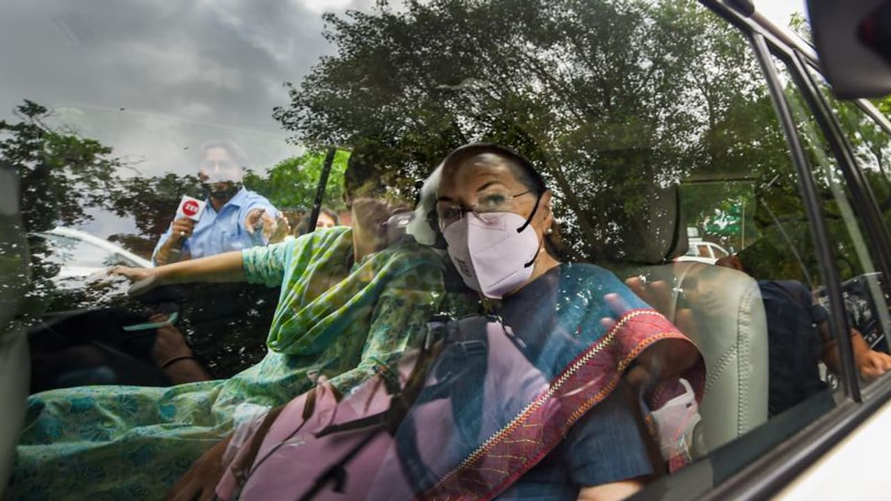 National Herald case: సోనియాపై ఆరుగంటల పాటు ప్రశ్నల వర్షం.. రేపు మళ్లీ విచారణకు హాజరు కావాలన్న ఈడీ National Herald case: సోనియాపై ఆరుగంటల పాటు ప్రశ్నల వర్షం.. రేపు మళ్లీ విచారణకు హాజరు కావాలన్న ఈడీ