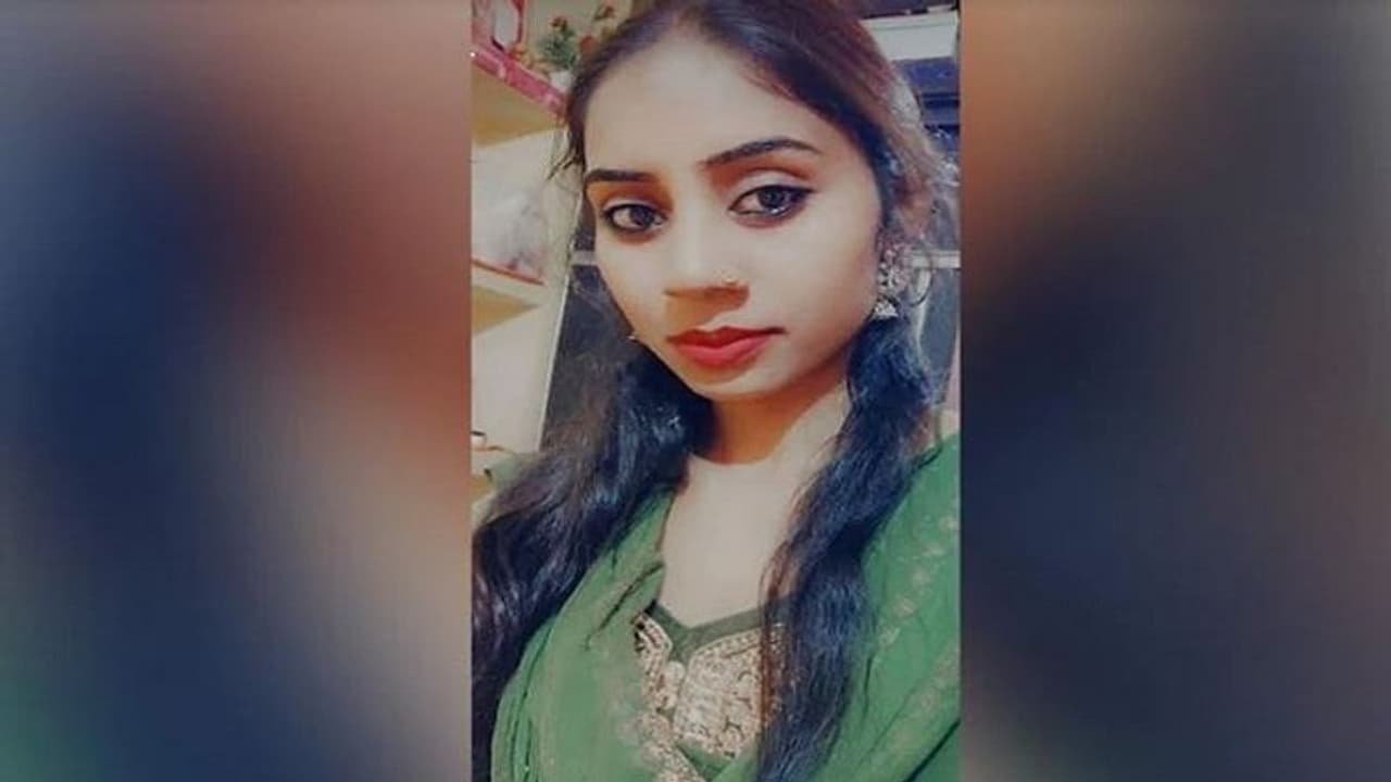 गाजियाबाद: देर रात फोन पर किसी से बात करती थी विधवा भाभी, शक की वजह से देवर ने उठाया खौफनाक कदम गाजियाबाद: देर रात फोन पर किसी से बात करती थी विधवा भाभी, शक की वजह से देवर ने उठाया खौफनाक कदम