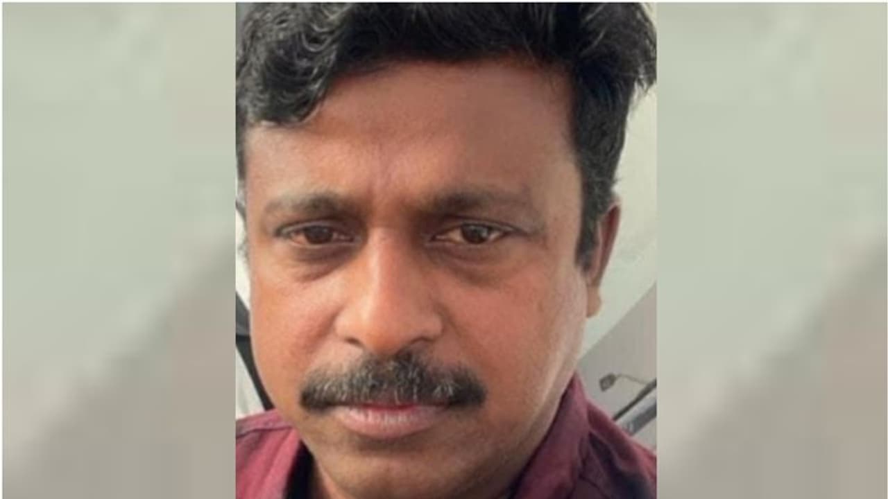 പുതുപ്പാടി സ്വദേശി സൗദിയില് വാഹനാപകടത്തില് മരിച്ചു പുതുപ്പാടി സ്വദേശി സൗദിയില് വാഹനാപകടത്തില് മരിച്ചു