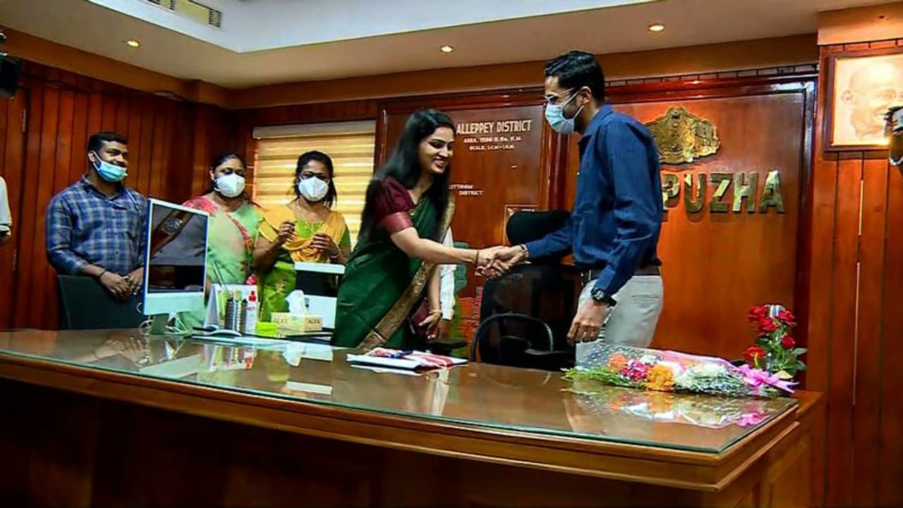 ശ്രീറാം വെങ്കിട്ടരാമനെതിരെ പ്രതിഷേധവുമായി മാധ്യമപ്രവർത്തകർ; നാളെ ആലപ്പുഴ കളക്ട്രേറ്റ് പടിക്കൽ ധർണ്ണ ശ്രീറാം വെങ്കിട്ടരാമനെതിരെ പ്രതിഷേധവുമായി മാധ്യമപ്രവർത്തകർ; നാളെ ആലപ്പുഴ കളക്ട്രേറ്റ് പടിക്കൽ ധർണ്ണ