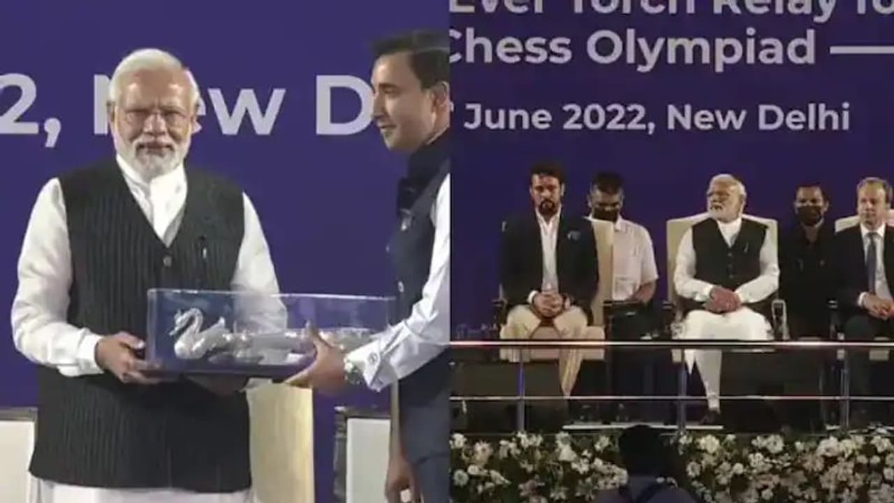 ചെസ് വിശ്വമാമാങ്കത്തിന് ഒരുങ്ങി തമിഴകം; ഉദ്ഘാടനത്തിന് പ്രധാനമന്ത്രി എത്തും, ഇക്കുറി ഏറ്റവും വലിയ പങ്കാളിത്തം ചെസ് വിശ്വമാമാങ്കത്തിന് ഒരുങ്ങി തമിഴകം; ഉദ്ഘാടനത്തിന് പ്രധാനമന്ത്രി എത്തും, ഇക്കുറി ഏറ്റവും വലിയ പങ്കാളിത്തം