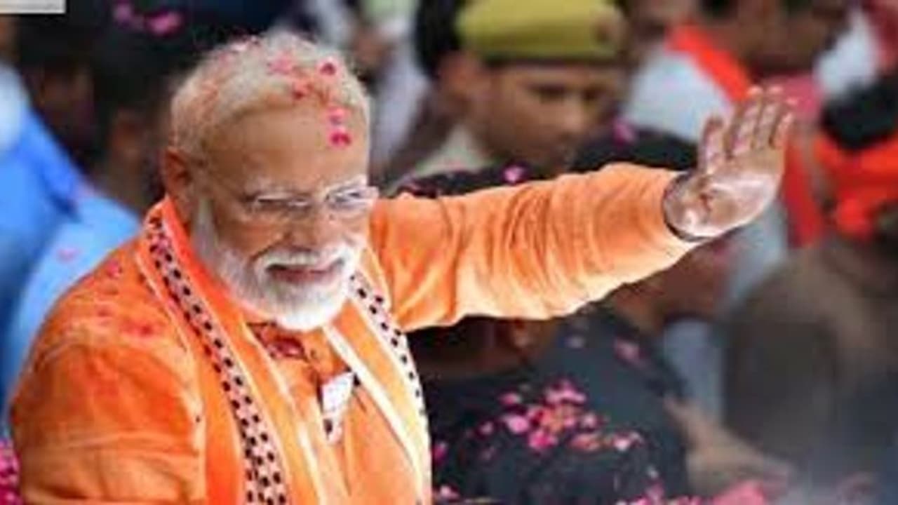 சென்னைக்கு நாளை வரும் பிரதமர் மோடி.. இரண்டு நாட்கள் பலூன்கள் பறக்க விட தடை.. சென்னைக்கு நாளை வரும் பிரதமர் மோடி.. இரண்டு நாட்கள் பலூன்கள் பறக்க விட தடை..