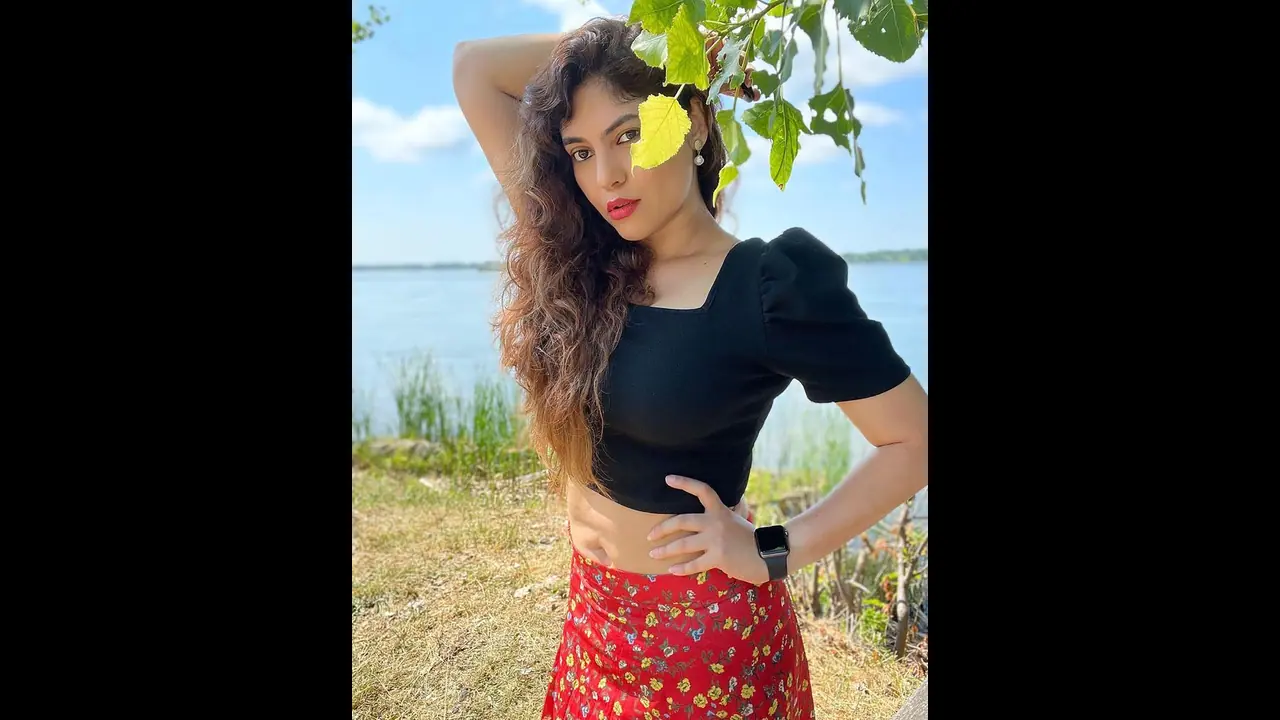 ஓணம் ஸ்பெஷலாக உடை மாற்றும் வீடியோவை வெளியிட்டு அதிர்ச்சி கொடுத்த பிக்பாஸ் ஷெரின் ஓணம் ஸ்பெஷலாக உடை மாற்றும் வீடியோவை வெளியிட்டு அதிர்ச்சி கொடுத்த பிக்பாஸ் ஷெரின்