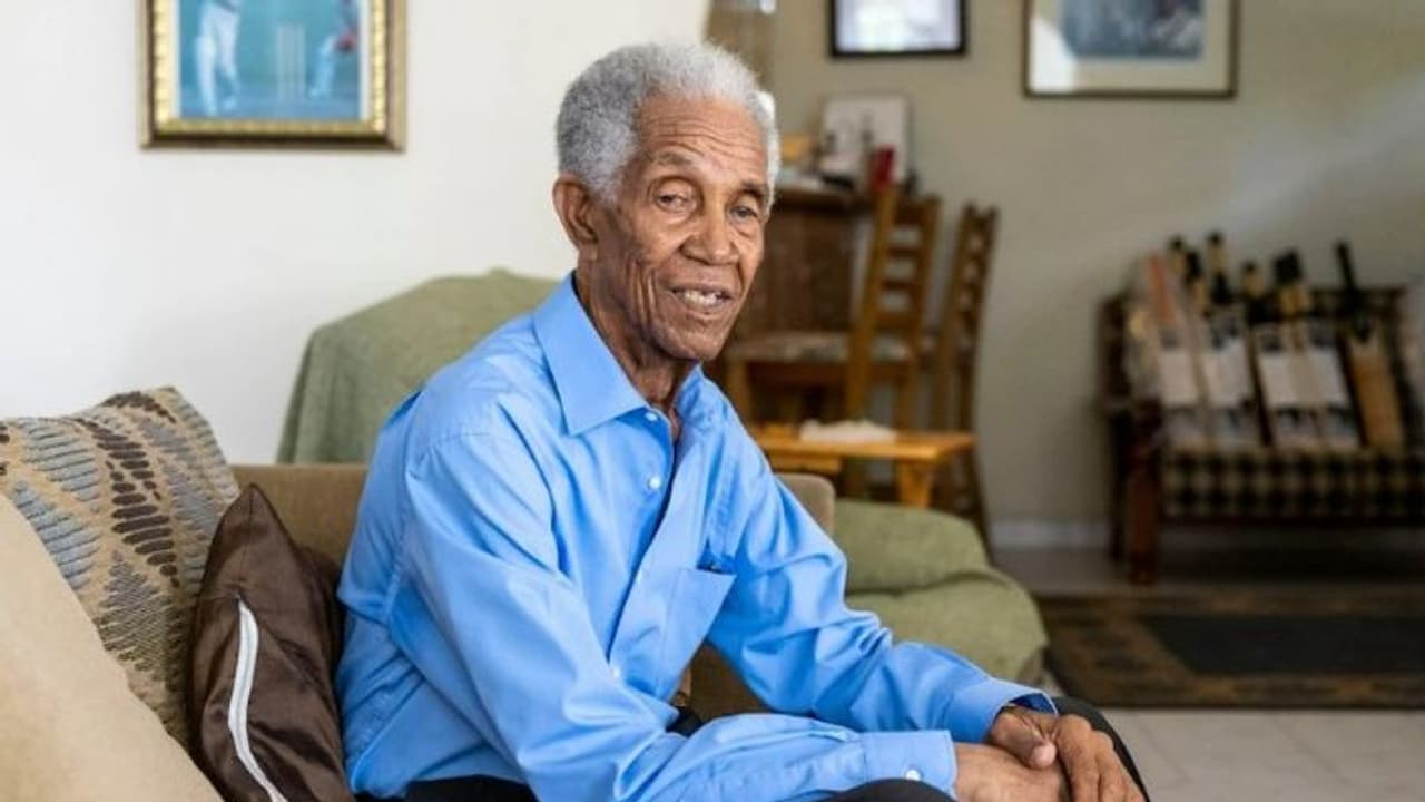 1st Time इस क्रिकेटर ने 6 गेंद में मारे थे 6 छक्के, ड्रिंक करके भी ठोंक डाली थी सेंचुरी