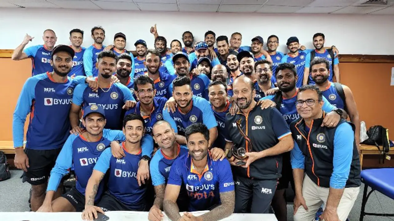 Ind vs WI: ವಿಂಡೀಸ್ ಬಗ್ಗುಬಡಿದು ಏಕದಿನ ಸರಣಿ ಕ್ಲೀನ್‌ಸ್ವೀಪ್‌ ಮಾಡಿದ ಟೀಂ ಇಂಡಿಯಾ..!