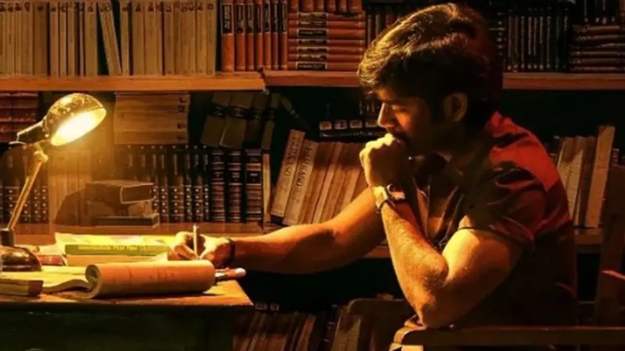 Vaathi first look: Dhanush plays a teacher in Venky Atluri's film (Read details)