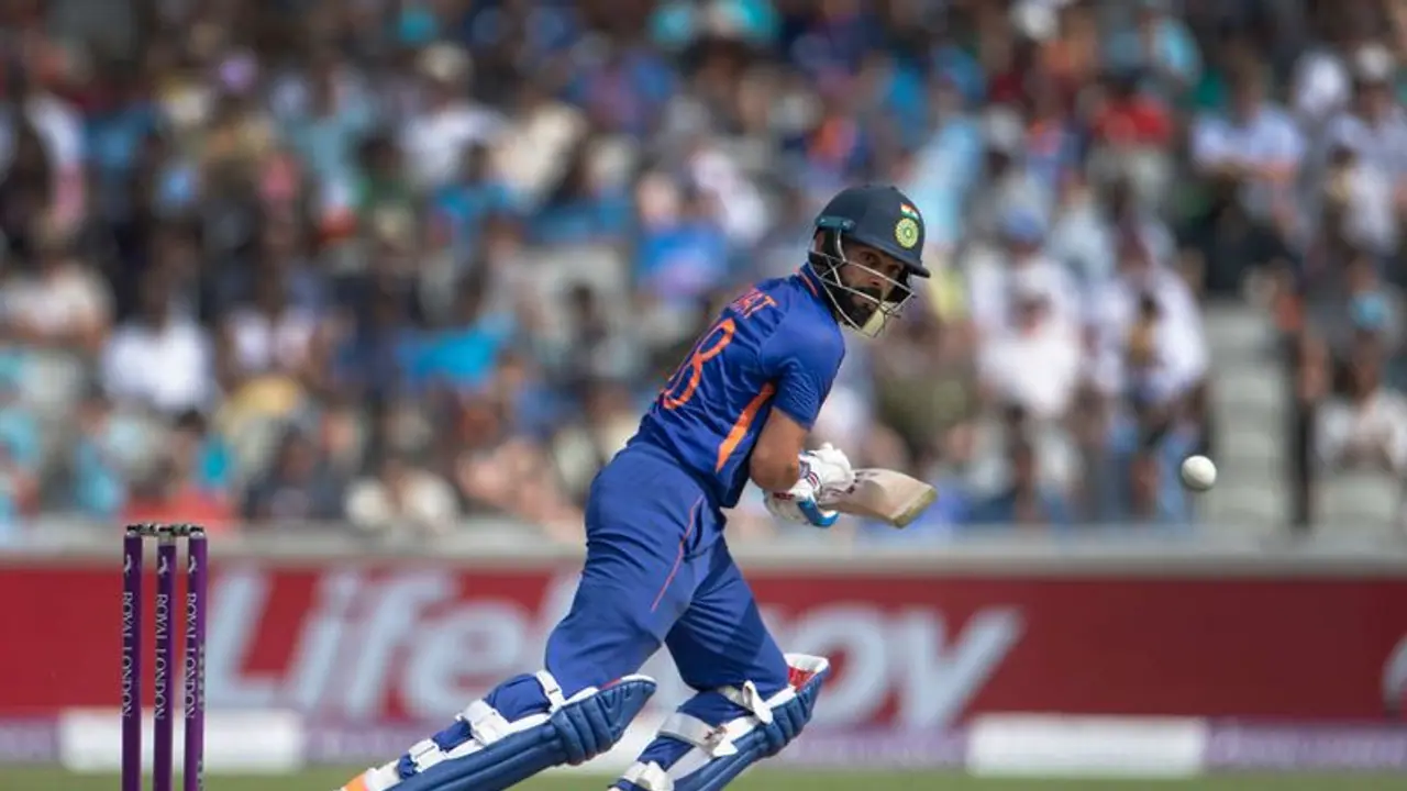 കോലിക്ക് ആവശ്യത്തിന് വിശ്രമമായി, ഇനി എല്ലാ മത്സരത്തിലും കളിപ്പിക്കണമെന്ന് മഞ്ജരേക്കര് കോലിക്ക് ആവശ്യത്തിന് വിശ്രമമായി, ഇനി എല്ലാ മത്സരത്തിലും കളിപ്പിക്കണമെന്ന് മഞ്ജരേക്കര്