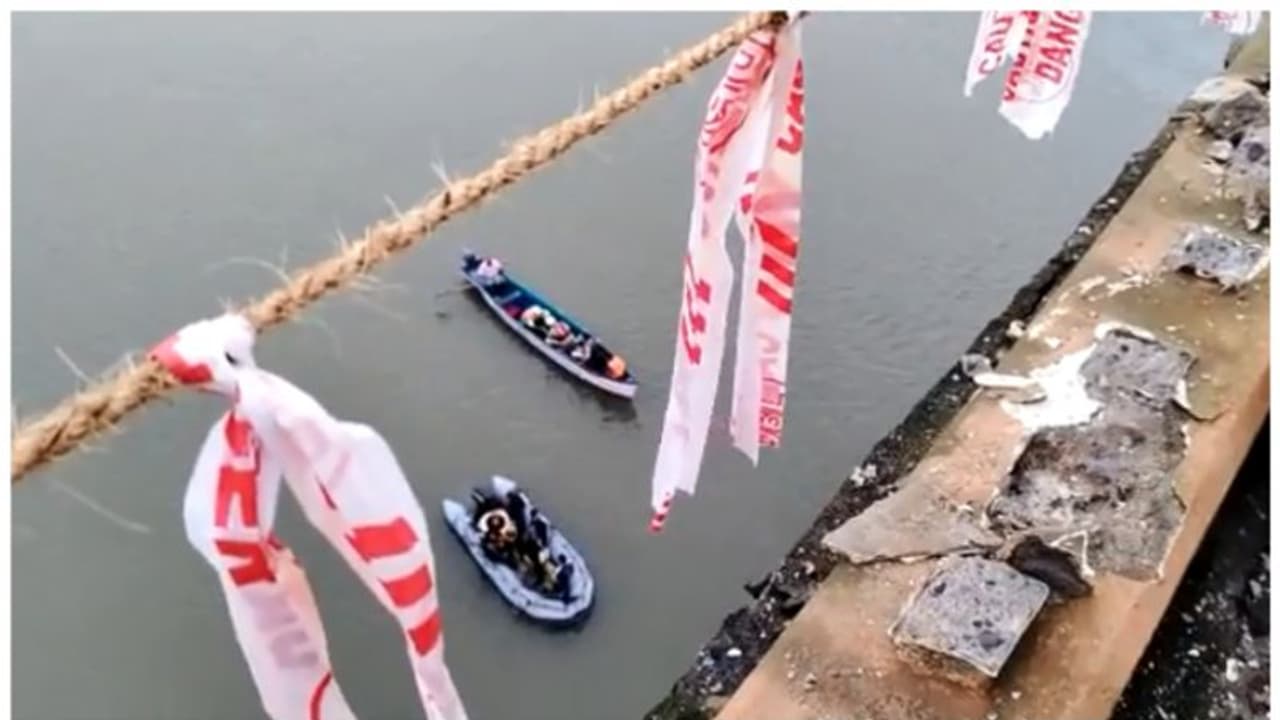 ഗോവയിൽ നിയന്ത്രണം വിട്ട കാർ നദിയിലേക്ക് വീണു; നാല് പേരെ കാണാതായി