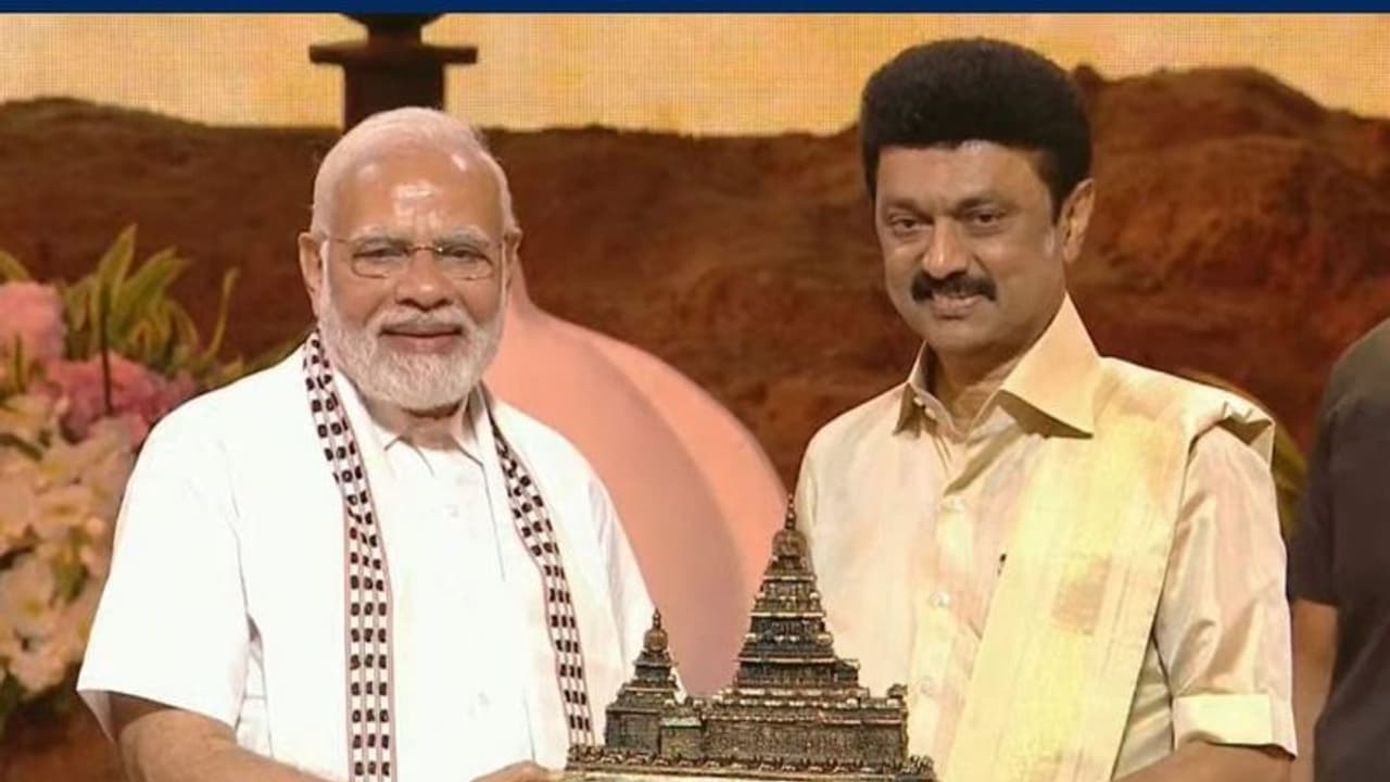 " திமுக வை மக்கள் தூக்கி எறிவார்கள்... ஸ்டாலினை கதிகலங்க வைத்த விடுதலை சிறுத்தைகள். " திமுக வை மக்கள் தூக்கி எறிவார்கள்... ஸ்டாலினை கதிகலங்க வைத்த விடுதலை சிறுத்தைகள்.