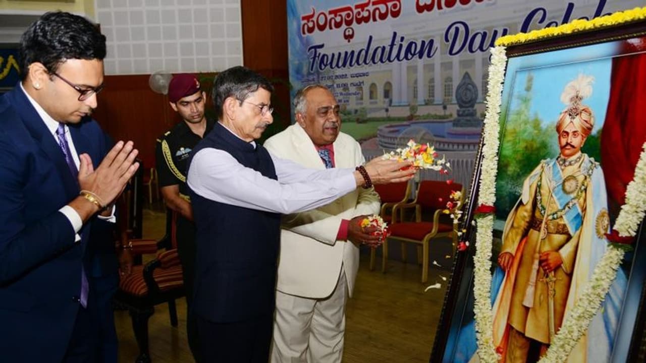 ಎನ್ಇಪಿ ವಿದ್ಯಾರ್ಥಿಗಳಲ್ಲಿ ಆತ್ಮವಿಶ್ವಾಸ ಹೆಚ್ಚಿಸಲಿದೆ: ತಮಿಳುನಾಡು ರಾಜ್ಯಪಾಲ ಎನ್ಇಪಿ ವಿದ್ಯಾರ್ಥಿಗಳಲ್ಲಿ ಆತ್ಮವಿಶ್ವಾಸ ಹೆಚ್ಚಿಸಲಿದೆ: ತಮಿಳುನಾಡು ರಾಜ್ಯಪಾಲ