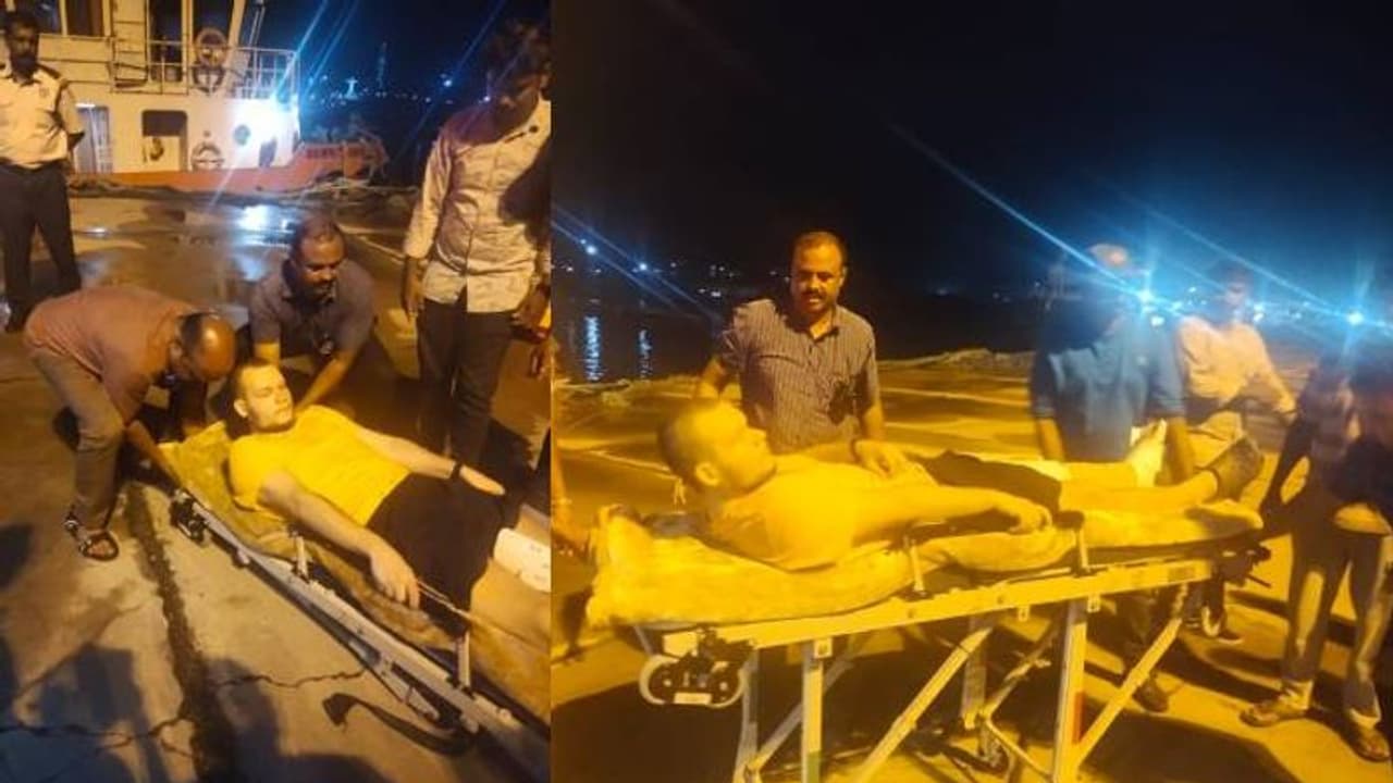 ചരക്കുകപ്പലിലെ റഷ്യൻ ജീവനക്കാരന് ഗുരുതര പരിക്ക്, ആശുപത്രിയിലെത്തിക്കാൻ കപ്പൽ വിഴിഞ്ഞത്ത് ചരക്കുകപ്പലിലെ റഷ്യൻ ജീവനക്കാരന് ഗുരുതര പരിക്ക്, ആശുപത്രിയിലെത്തിക്കാൻ കപ്പൽ വിഴിഞ്ഞത്ത്