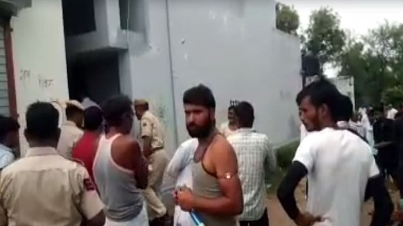 दौसा में अजीब मामला: चोरों ने जेवर और कैश चुराया, जाते समय जो किया उसके पुलिस और परिवार परेशान