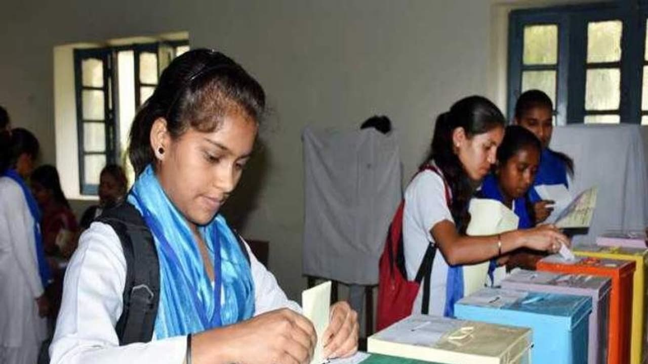 राजस्थानः प्रदेश में लॉकडाउन के कारण 2 साल बाद हो रहे छात्र संघ के चुनाव, तारीख तय राजस्थानः प्रदेश में लॉकडाउन के कारण 2 साल बाद हो रहे छात्र संघ के चुनाव, तारीख तय