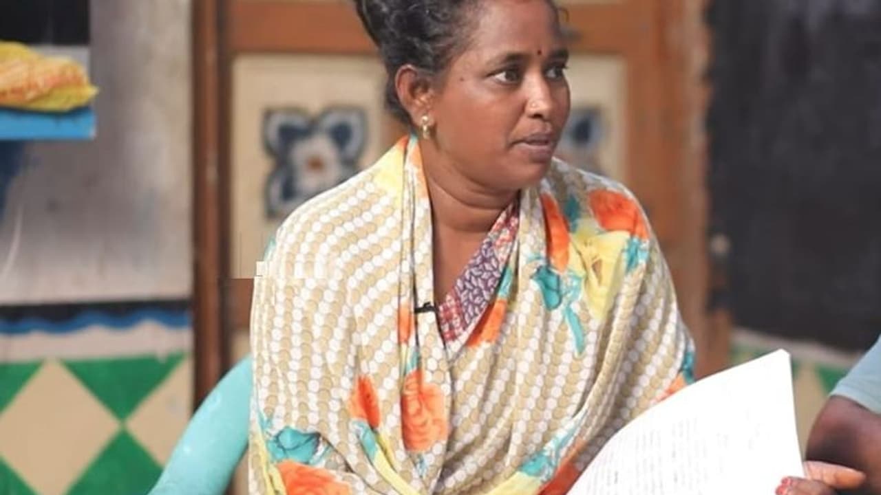 கள்ளக் குறிச்சி மாணவியின் தாய் முதல்வருடன் சந்திப்பு.. தலைமைச் செயலகத்திற்கே வந்து ஸ்டாலினிடம் முறையீடு. கள்ளக் குறிச்சி மாணவியின் தாய் முதல்வருடன் சந்திப்பு.. தலைமைச் செயலகத்திற்கே வந்து ஸ்டாலினிடம் முறையீடு.