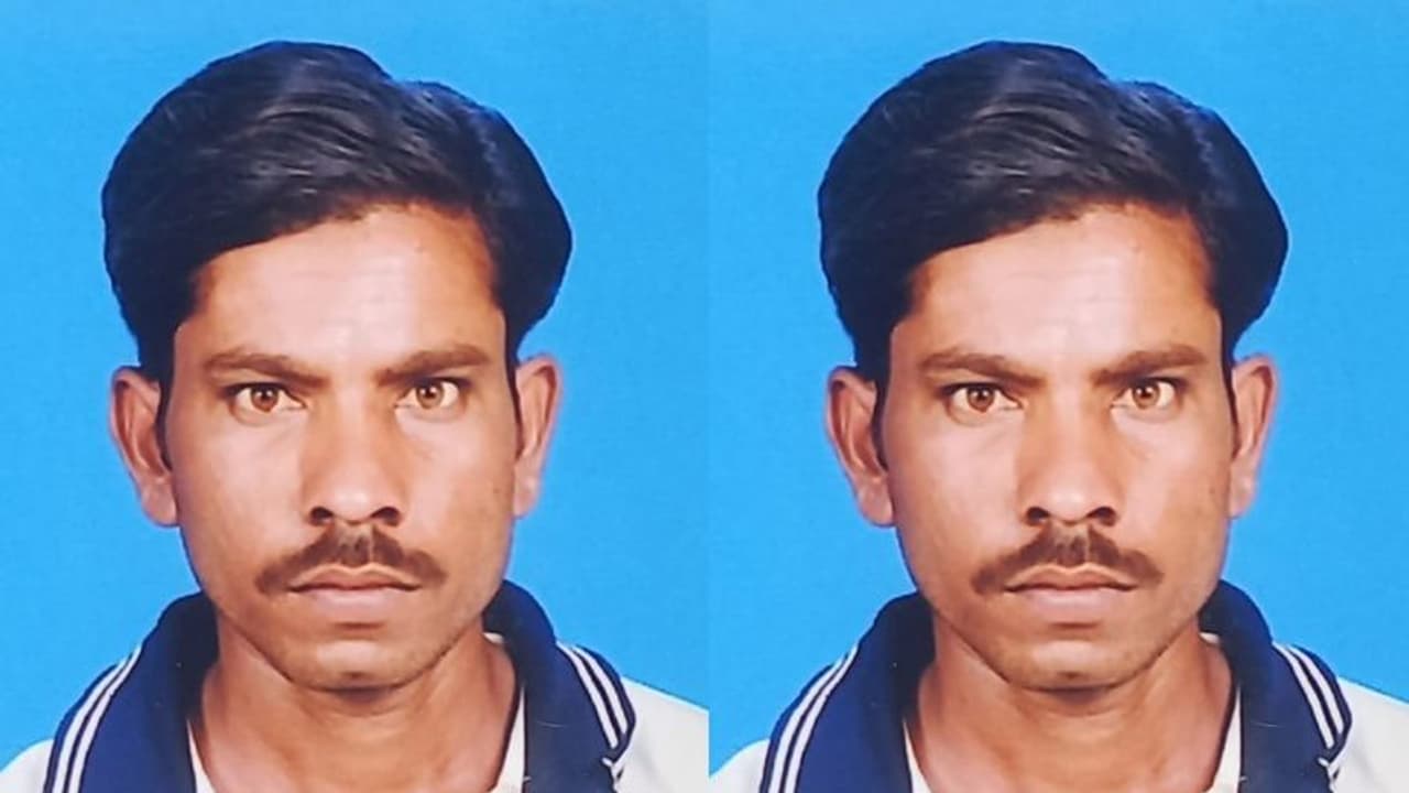 ತಲೆ ಮೇಲೆ ಕಲ್ಲು ಎತ್ತಿ ಹಾಕಿ ಪೇಂಟರ್ ಕೊಲೆ: ಪಾರ್ಟಿ ಮಾಡಿಸಿ ಕೊಂದು ಹಾಕಿದರಾ ಕಿರಾತಕರು? ತಲೆ ಮೇಲೆ ಕಲ್ಲು ಎತ್ತಿ ಹಾಕಿ ಪೇಂಟರ್ ಕೊಲೆ: ಪಾರ್ಟಿ ಮಾಡಿಸಿ ಕೊಂದು ಹಾಕಿದರಾ ಕಿರಾತಕರು?