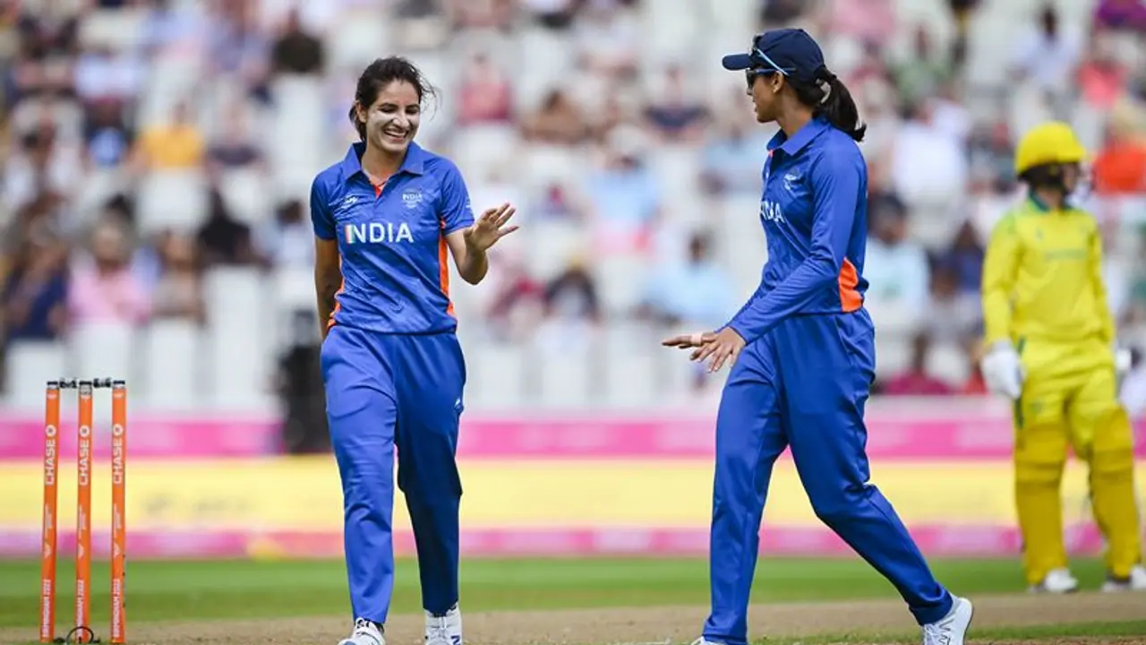 CWG 2022, INDW vs AUSW: Renuka Singh's spell in vain; Australia pulls off 3 wicket win CWG 2022, INDW vs AUSW: Renuka Singh's spell in vain; Australia pulls off 3 wicket win