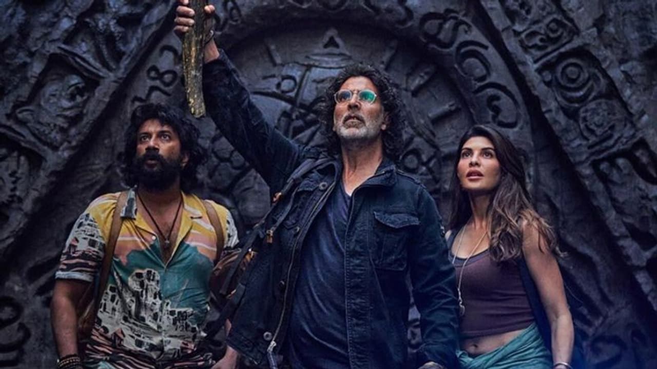 फ्लॉप हो रही फिल्मों के बीच नई मुसीबत में फंसे अक्षय कुमार, 'राम सेतु' की वजह से हो सकता केस दर्ज फ्लॉप हो रही फिल्मों के बीच नई मुसीबत में फंसे अक्षय कुमार, 'राम सेतु' की वजह से हो सकता केस दर्ज