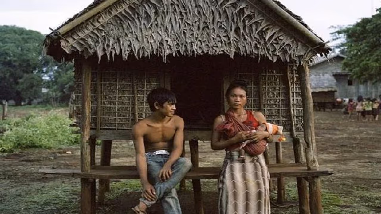 यहां बेटी को शादी से पहले ही सुहागरात मनाने भेज देता है पिता, खुद सजाता लड़का लड़की के लिए सेज