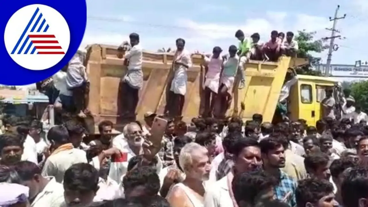 Ballari; ಅಪರಿಚಿತ ಶವ ನೋಡಲು ಹೋದ ರೈತನ ಕಾಲು ಮುರಿದ ಕುರುಗೋಡು ಪೊಲೀಸರು! Ballari; ಅಪರಿಚಿತ ಶವ ನೋಡಲು ಹೋದ ರೈತನ ಕಾಲು ಮುರಿದ ಕುರುಗೋಡು ಪೊಲೀಸರು!