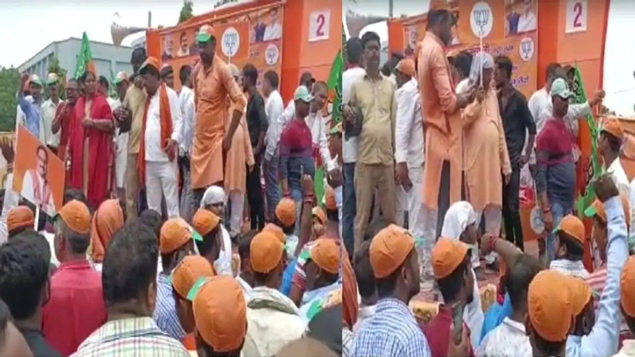 बिहार में JP नड्डा के स्वागत के दौरान मंच पर भिड़े बीजेपी के नेता, जमकर हुई मारपीट, संडे को पहुंच रहे गृहमंत्री बिहार में JP नड्डा के स्वागत के दौरान मंच पर भिड़े बीजेपी के नेता, जमकर हुई मारपीट, संडे को पहुंच रहे गृहमंत्री