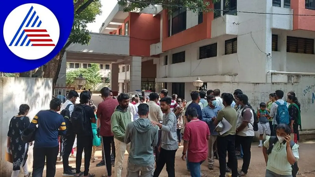 ಸಿಇಟಿ ಫಲಿತಾಂಶ ಪ್ರಕಟ ಬೆನ್ನಲ್ಲೇ, ಪಾಲಕರು, ವಿದ್ಯಾರ್ಥಿಗಳು ಪ್ರತಿಭಟನೆ