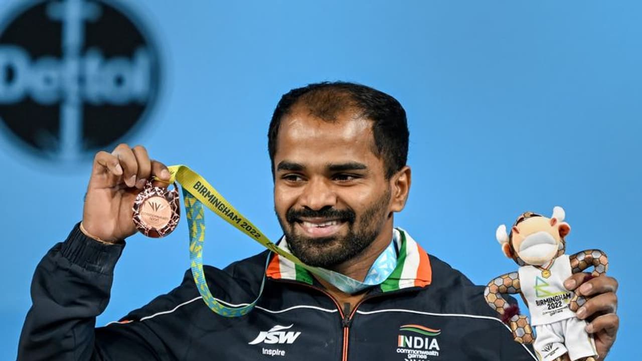 Gururaja Poojary: कभी डाइट के लिए जूझते थे गुरूराजा, रेसलर बनने को अखाड़े में उतरे, फिर बने स्टार पावर लिफ्टर