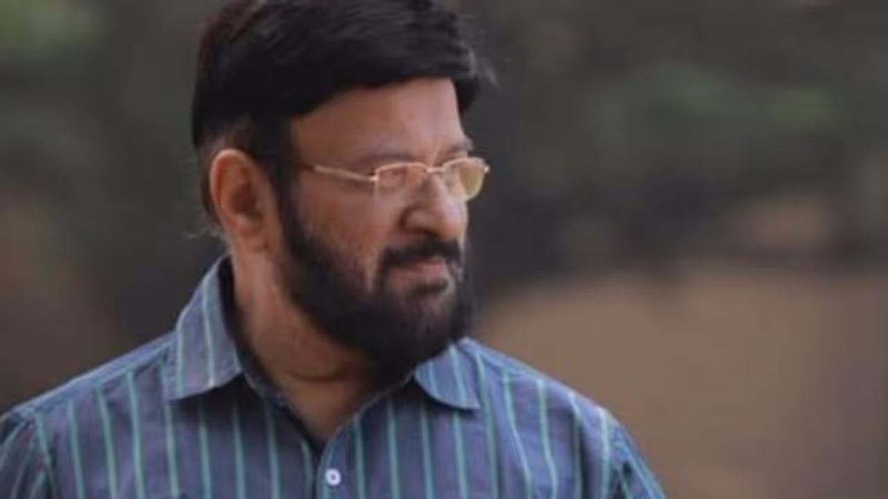 മെട്രോ വാർത്ത ചീഫ് എഡിറ്റര് ആർ. ഗോപീകൃഷ്ണൻ അന്തരിച്ചു മെട്രോ വാർത്ത ചീഫ് എഡിറ്റര് ആർ. ഗോപീകൃഷ്ണൻ അന്തരിച്ചു