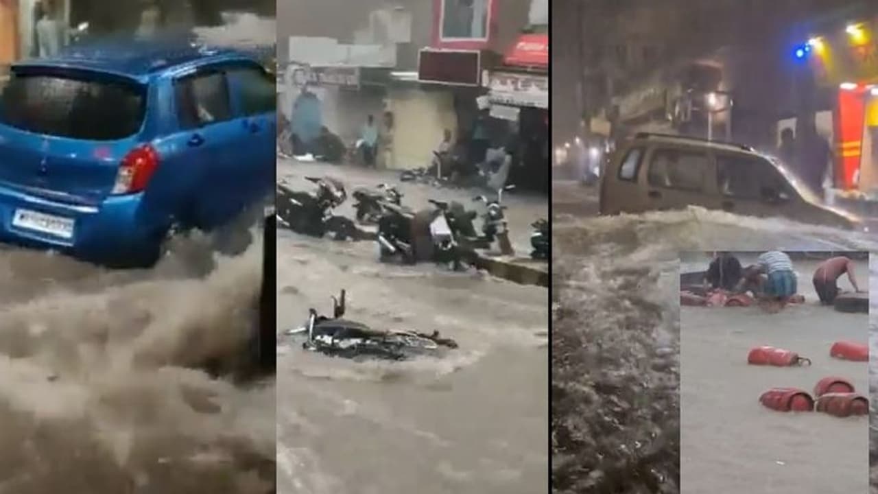 ಮಳೆಗೆ ಕೊಚ್ಚಿ ಹೋದ ಕಾರು ಬೈಕ್‌: ವಿಡಿಯೋ ವೈರಲ್