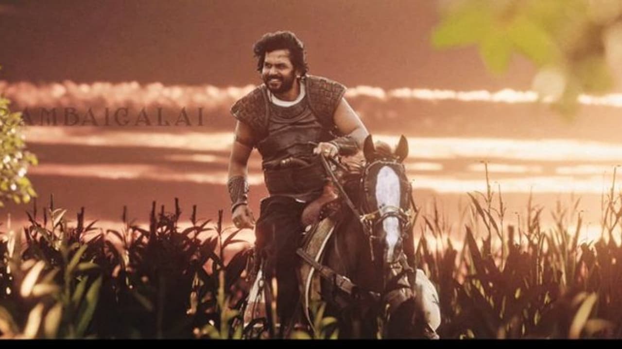 சோழத்தின் பெருமை கூற சொல் பூத்து நிக்கும்..! 'பொன்னியின் செல்வன் முதல் சிங்கிள் பாடல் வெளியானது..! சோழத்தின் பெருமை கூற சொல் பூத்து நிக்கும்..! 'பொன்னியின் செல்வன் முதல் சிங்கிள் பாடல் வெளியானது..!