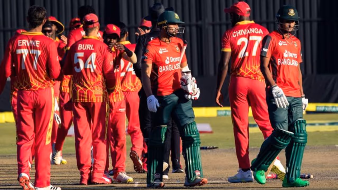 ZIM vs BAN : മൊസദെക് ഹുസൈന് അഞ്ച് വിക്കറ്റ്; സിംബാബ്വെക്കെതിരെ രണ്ടാം ടി20യില് ബംഗ്ലാദേശിന് ജയം ZIM vs BAN : മൊസദെക് ഹുസൈന് അഞ്ച് വിക്കറ്റ്; സിംബാബ്വെക്കെതിരെ രണ്ടാം ടി20യില് ബംഗ്ലാദേശിന് ജയം