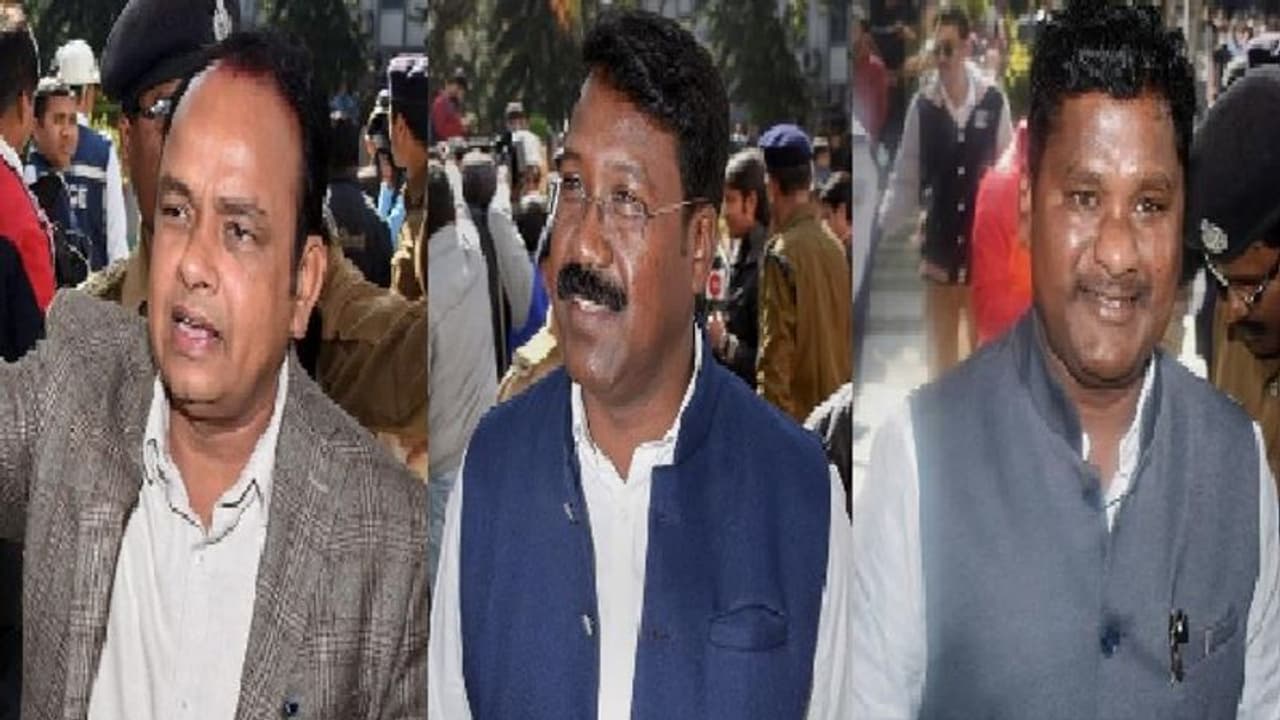 ஜார்க்கண்டில் பெரும் தொகையுடன் சிக்கிய 3 எம்.எல்.ஏக்கள்… காங். எடுத்த அதிரடி நடவடிக்கை!! ஜார்க்கண்டில் பெரும் தொகையுடன் சிக்கிய 3 எம்.எல்.ஏக்கள்… காங். எடுத்த அதிரடி நடவடிக்கை!!