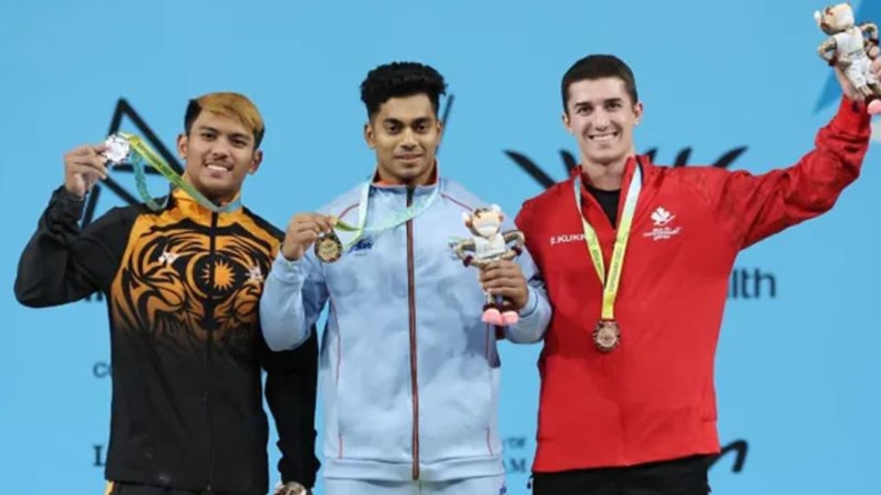 CWG 2022: Weightlifter Achinta Sheuli's record lift of 313kg gives India 3rd gold CWG 2022: Weightlifter Achinta Sheuli's record lift of 313kg gives India 3rd gold
