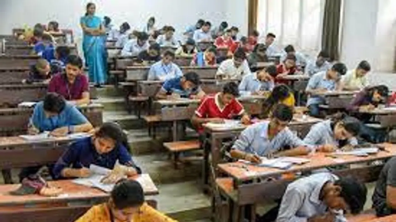 TN TET Exam 2022 : ஆசிரியர் தகுதி தேர்வு தேதி ‘திடீர்’ மாற்றம் தேர்வு எப்போது தெரியுமா?