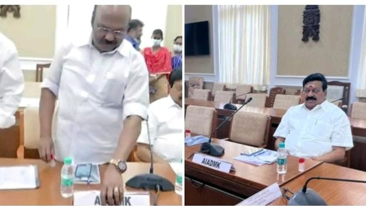 அனைத்து கட்சி கூட்டம்..! அதிமுக பெயர் பலகையை ஓபிஎஸ் ஆதரவாளரிடம் இருந்து தன் பக்கம் நைசாக நகர்த்திய ஜெயக்குமார்