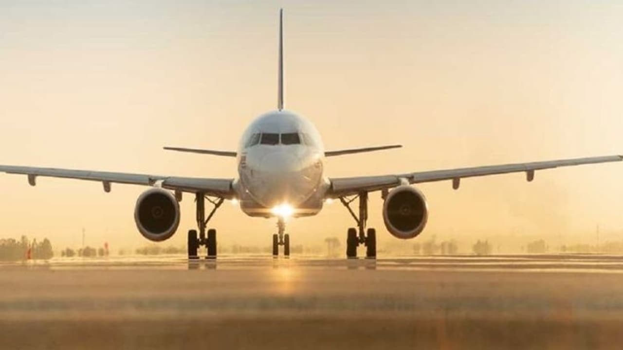 சென்னை அருகே 2வது விமான நிலையம்.. எங்கு தெரியுமா ? மத்திய அரசு அறிவிப்பு !