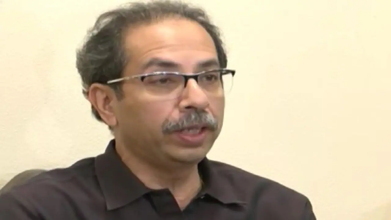 उद्धव ठाकरे बोले संजय राउत पर गर्व है, मरना मंजूर, लेकिन शरण में नहीं जाऊंगा उद्धव ठाकरे बोले संजय राउत पर गर्व है, मरना मंजूर, लेकिन शरण में नहीं जाऊंगा