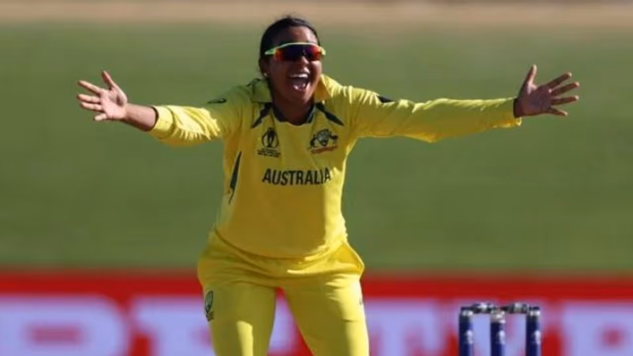 CWG 2022: బార్బడోస్ను బెంబేలెత్తించిన ఆస్ట్రేలియా.. కింగ్ దాటికి కుప్పకూలిన పసికూనలు CWG 2022: బార్బడోస్ను బెంబేలెత్తించిన ఆస్ట్రేలియా.. కింగ్ దాటికి కుప్పకూలిన పసికూనలు