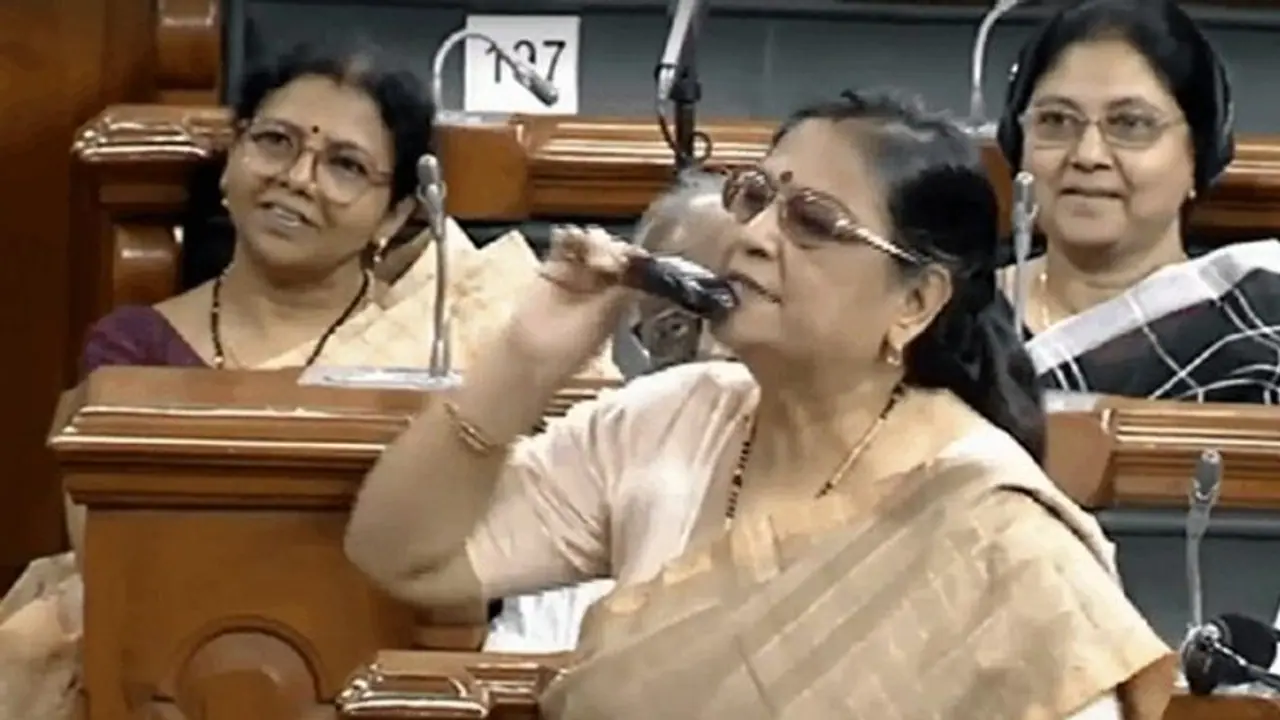 কাঁচা বেগুনে কামড় কাকলি ঘোষ দস্তিদারের, জানুন সংসদে কেন এমন কাণ্ড তৃণমূল সাংসদের কাঁচা বেগুনে কামড় কাকলি ঘোষ দস্তিদারের, জানুন সংসদে কেন এমন কাণ্ড তৃণমূল সাংসদের