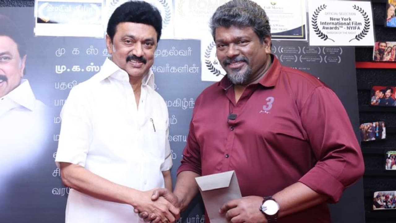 Non linear ல் நான் சீனியர்னு முதல்வரே பாராட்டிட்டாரு! இனி பார்... ப்ளூ சட்டையை மறைமுகமாக எச்சரித்த பார்த்திபன் Non linear ல் நான் சீனியர்னு முதல்வரே பாராட்டிட்டாரு! இனி பார்... ப்ளூ சட்டையை மறைமுகமாக எச்சரித்த பார்த்திபன்