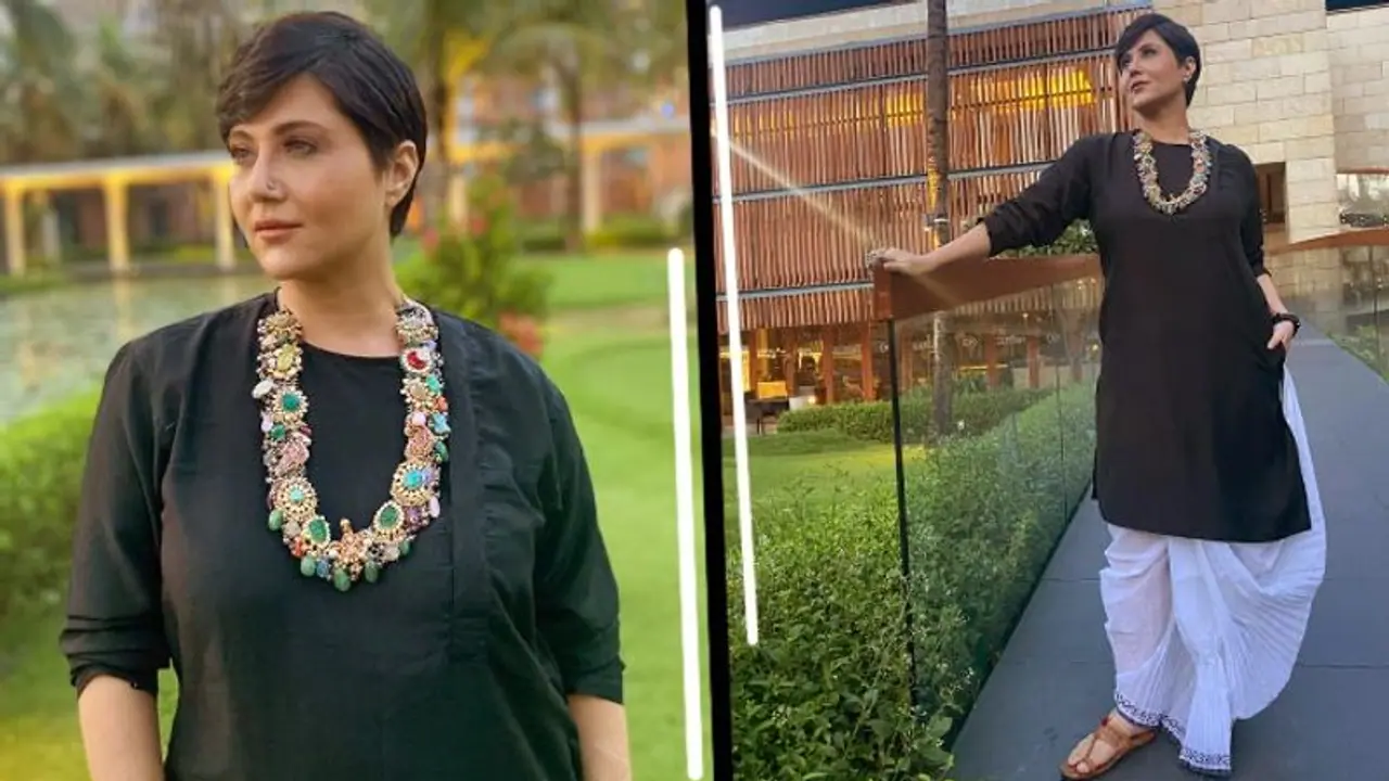  'দেবী' থেকে কি 'বাবু' হয়ে গেলেন স্বস্তিকা? ধুতি পাঞ্জাবি তে লিঙ্গভেদের বার্তায় চমক নায়িকার