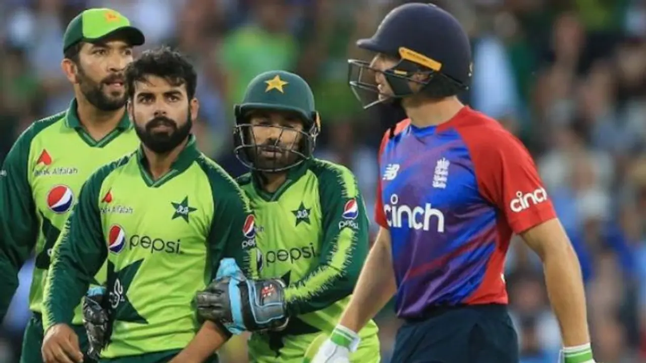 17 ವರ್ಷಗಳ ಬಳಿಕ ಪಾಕಿಸ್ತಾನ ಪ್ರವಾಸ ಮಾಡಲು ರೆಡಿಯಾದ ಇಂಗ್ಲೆಂಡ್ ಕ್ರಿಕೆಟ್ ತಂಡ..! 17 ವರ್ಷಗಳ ಬಳಿಕ ಪಾಕಿಸ್ತಾನ ಪ್ರವಾಸ ಮಾಡಲು ರೆಡಿಯಾದ ಇಂಗ್ಲೆಂಡ್ ಕ್ರಿಕೆಟ್ ತಂಡ..!