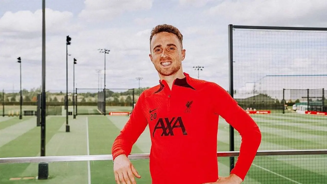 Diogo Jota inks new long term Liverpool contract Diogo Jota inks new long term Liverpool contract